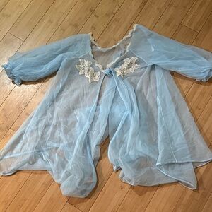 Light Blue Lace Trim Robe vintage